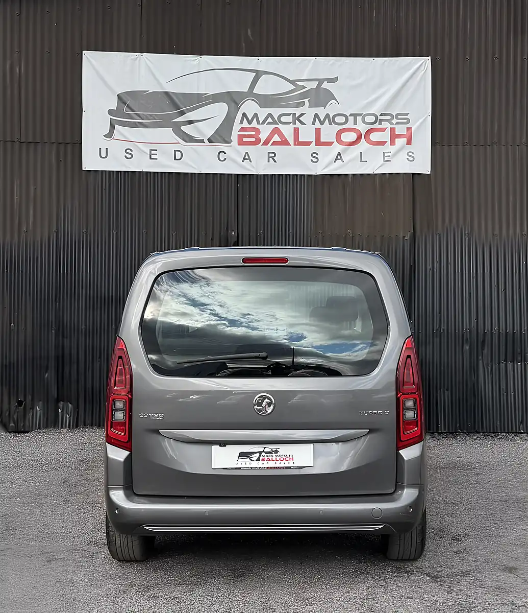 Used 2018 Vauxhall Combo Life Energy Grey - Interior and Exterior details 6