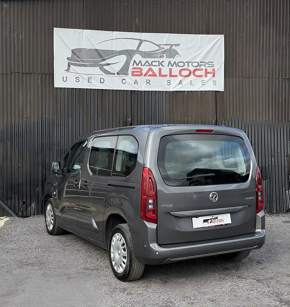 Used 2018 Vauxhall Combo Life Energy Grey - Interior and Exterior details 7