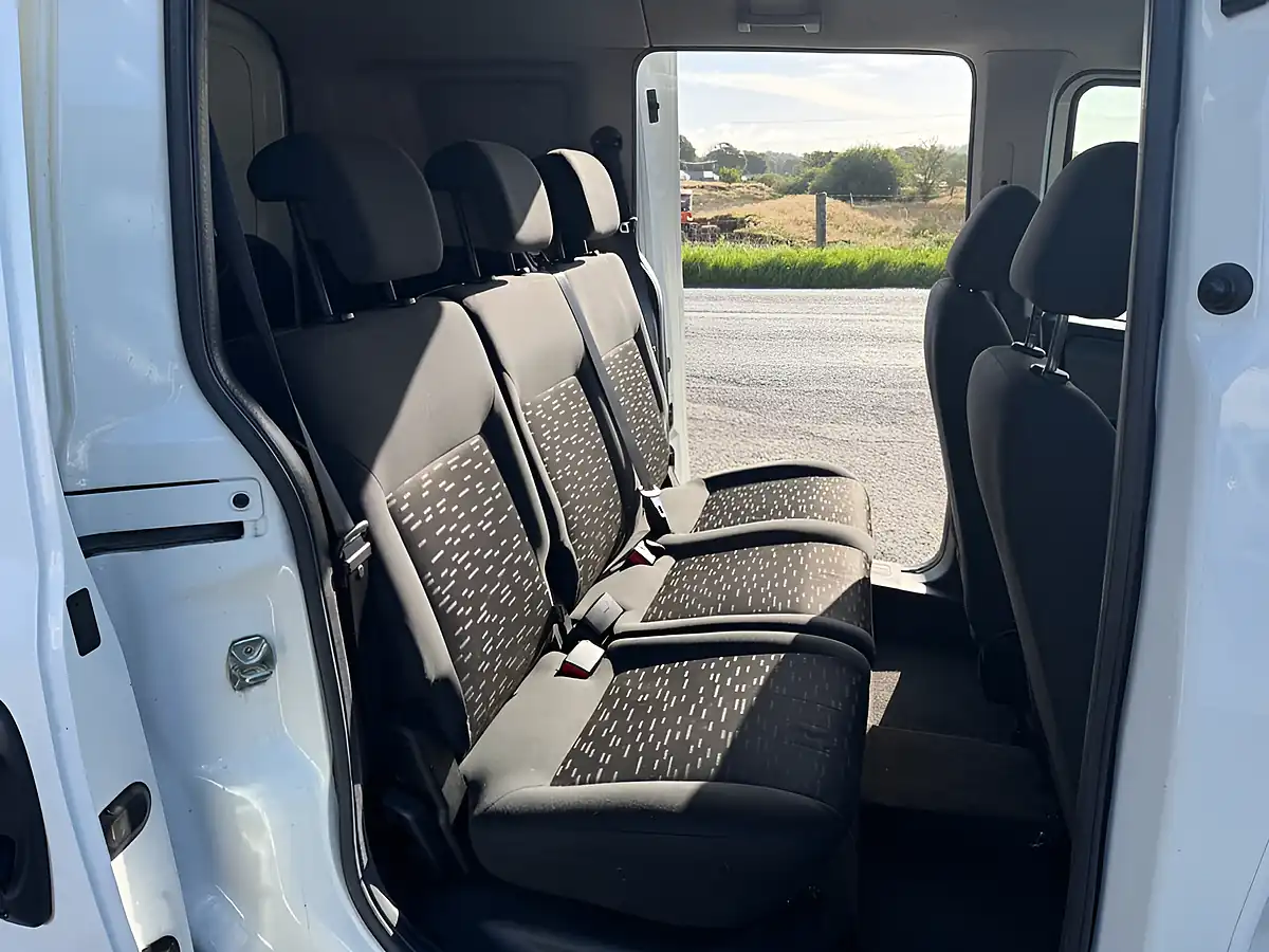 Used 2018 Vauxhall Combo White - Interior and Exterior details 15