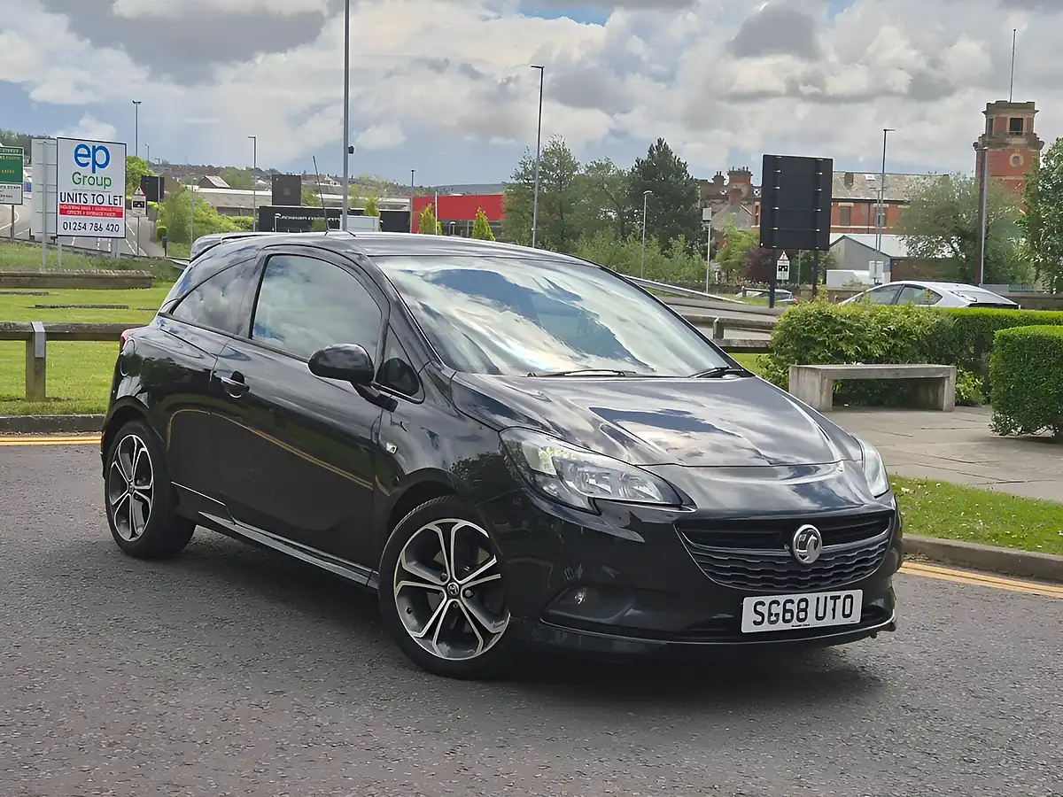 Used 2018 Vauxhall Corsa Black Edition Black - Front View
