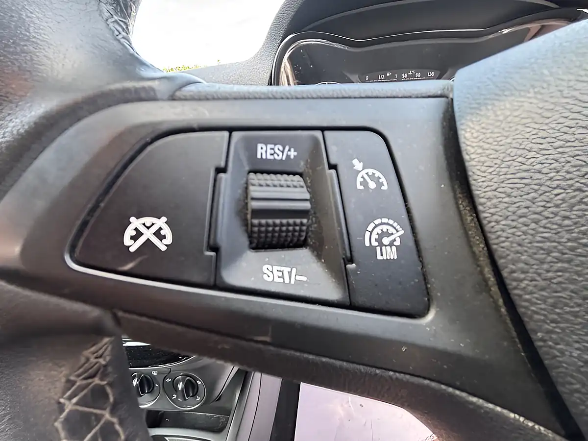 Used 2018 Vauxhall Corsa Design Grey - Interior and Exterior details 12