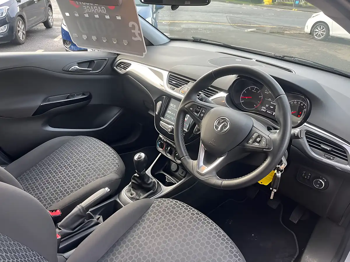 Used 2018 Vauxhall Corsa Design Silver - Interior and Exterior details 10
