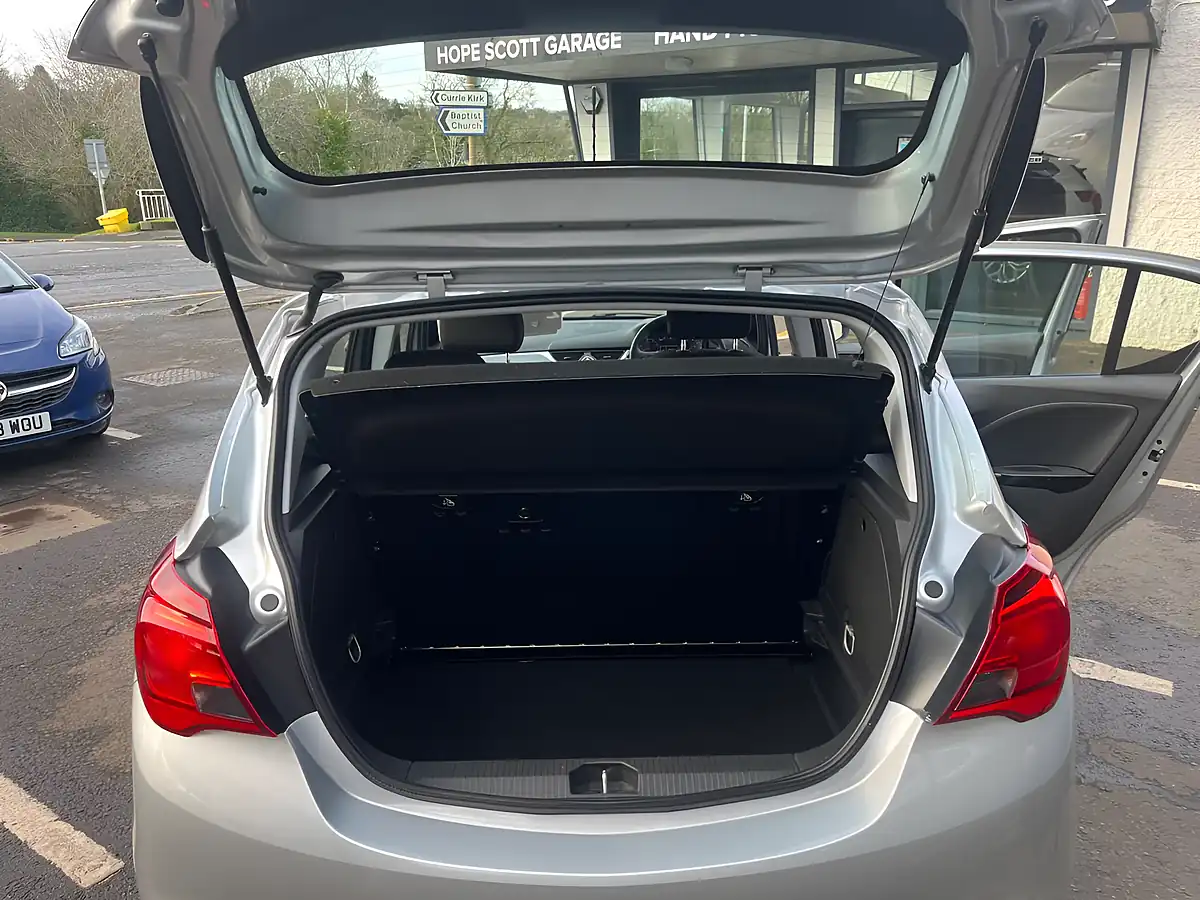 Used 2018 Vauxhall Corsa Design Silver - Interior and Exterior details 12