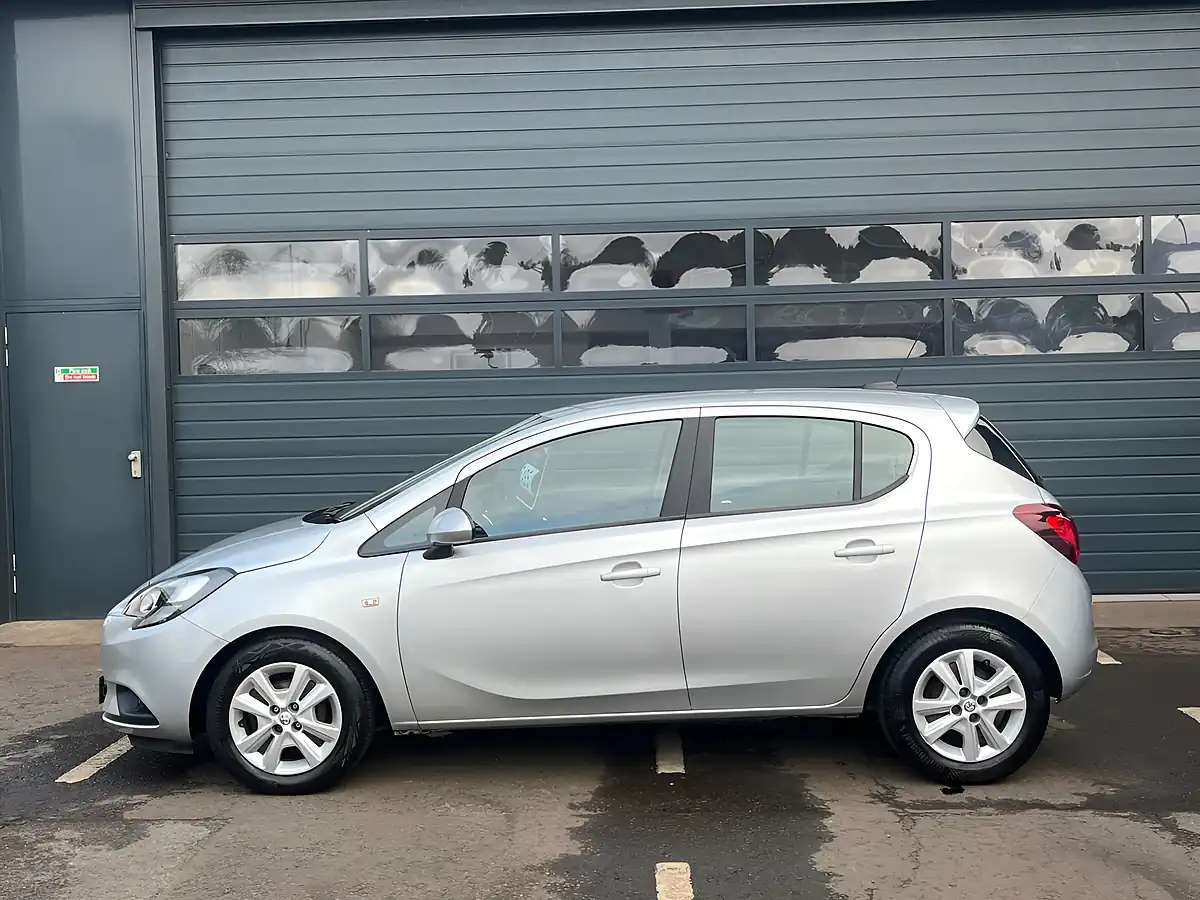 Used 2018 Vauxhall Corsa Design Silver - Interior and Exterior details 2