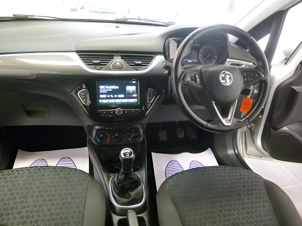 Used 2018 Vauxhall Corsa Design Silver - Interior and Exterior details 15