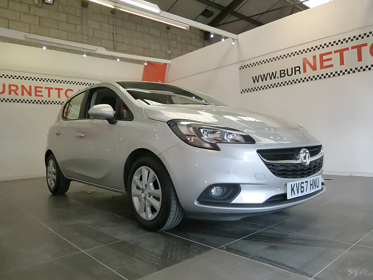 Used 2018 Vauxhall Corsa Design Silver - Interior and Exterior details 9