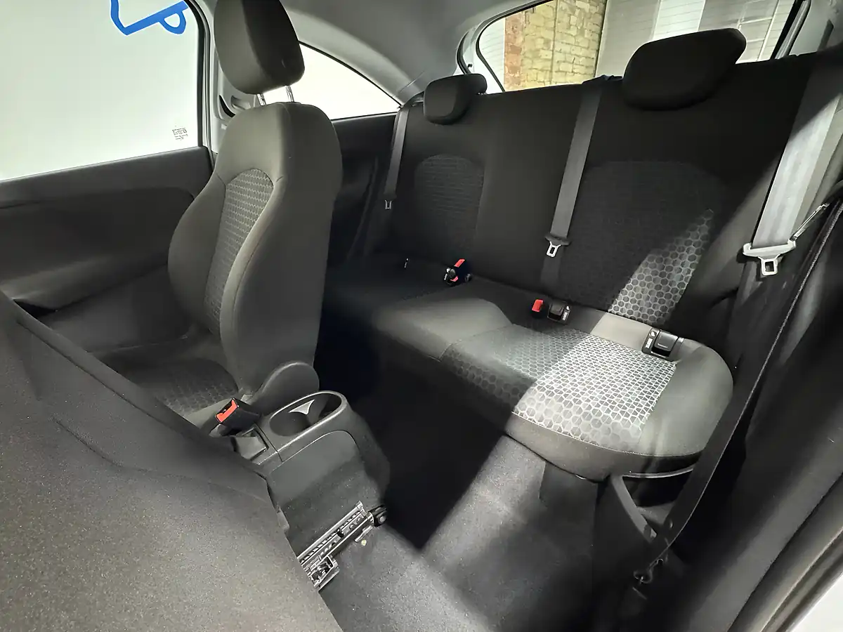 Used 2018 Vauxhall Corsa Design White - Interior and Exterior details 10