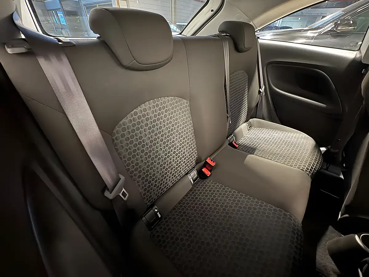 Used 2018 Vauxhall Corsa Design White - Interior and Exterior details 11