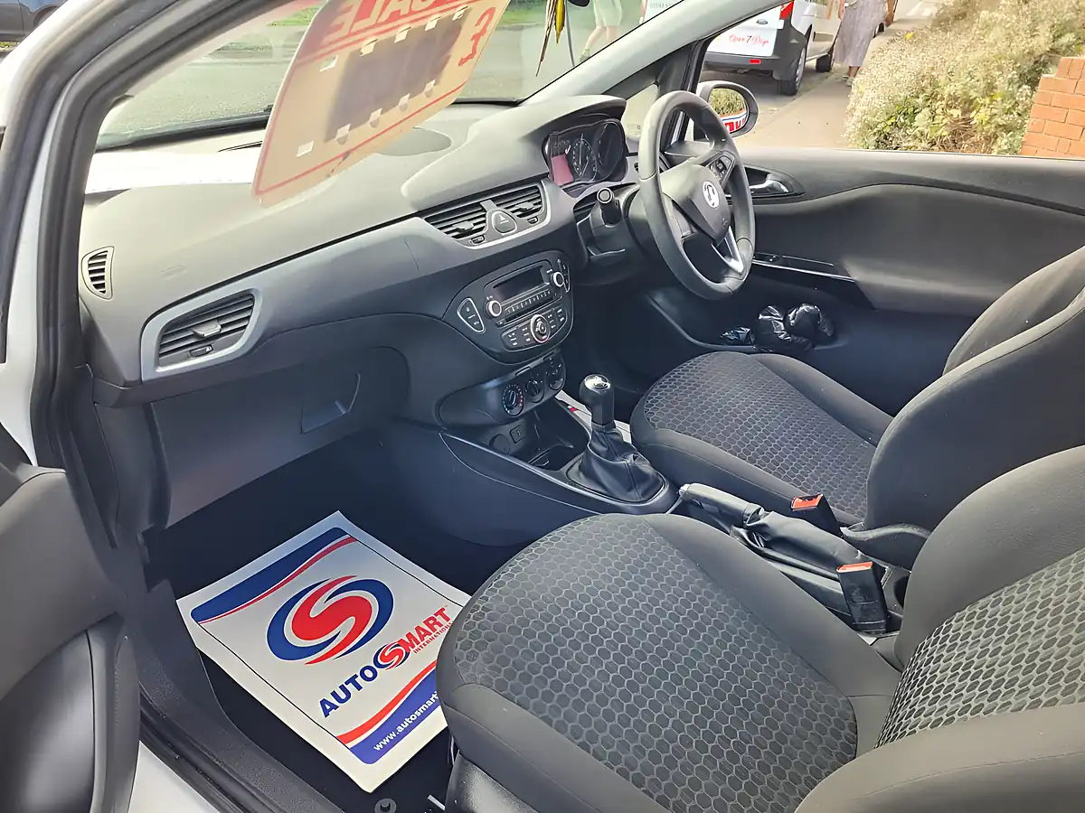 Used 2018 Vauxhall Corsa Ecoflex White - Interior and Exterior details 10