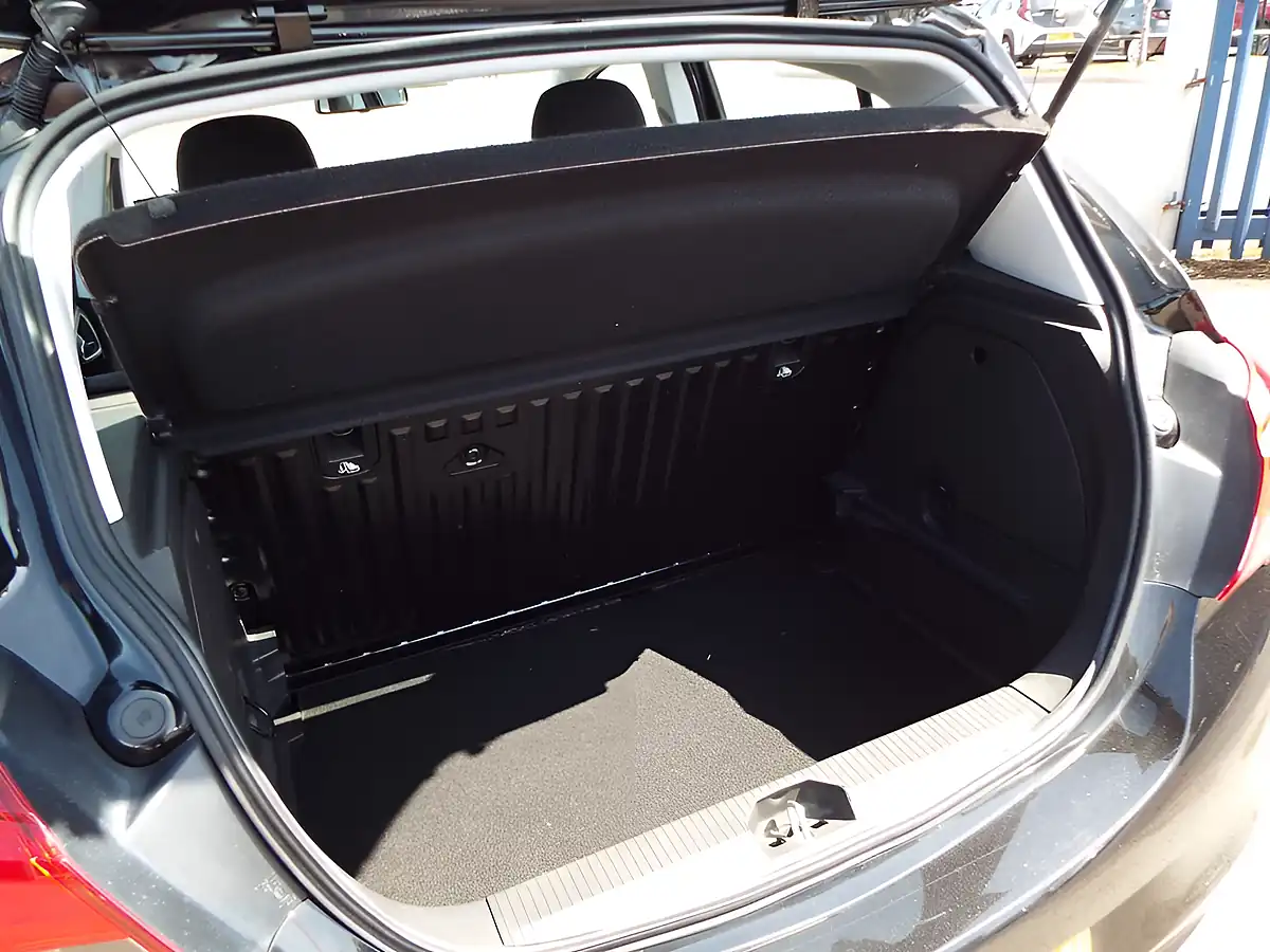 Used 2018 Vauxhall Corsa Energy Black - Interior and Exterior details 11
