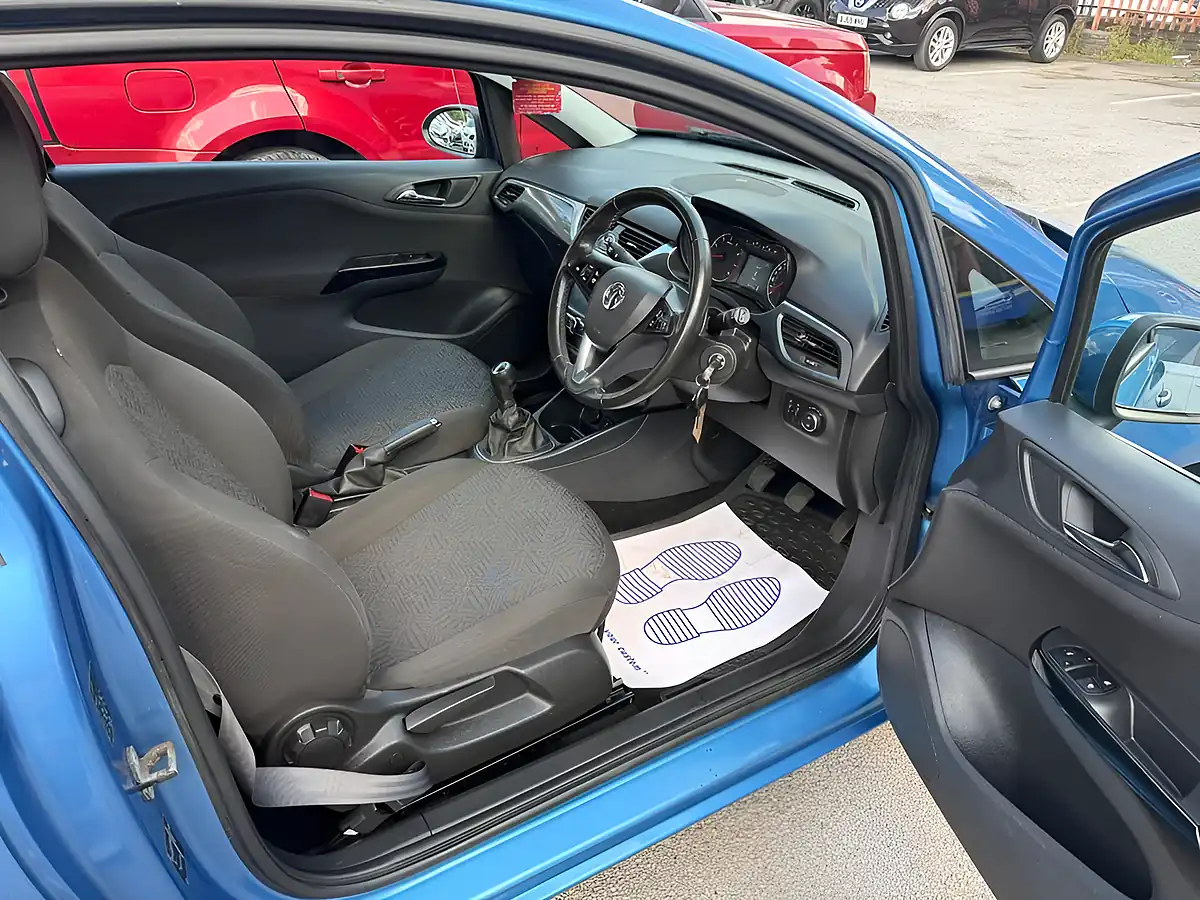 Used 2018 Vauxhall Corsa Energy Blue - Interior and Exterior details 10
