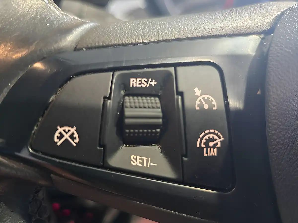 Used 2018 Vauxhall Corsa Energy Blue - Interior and Exterior details 17