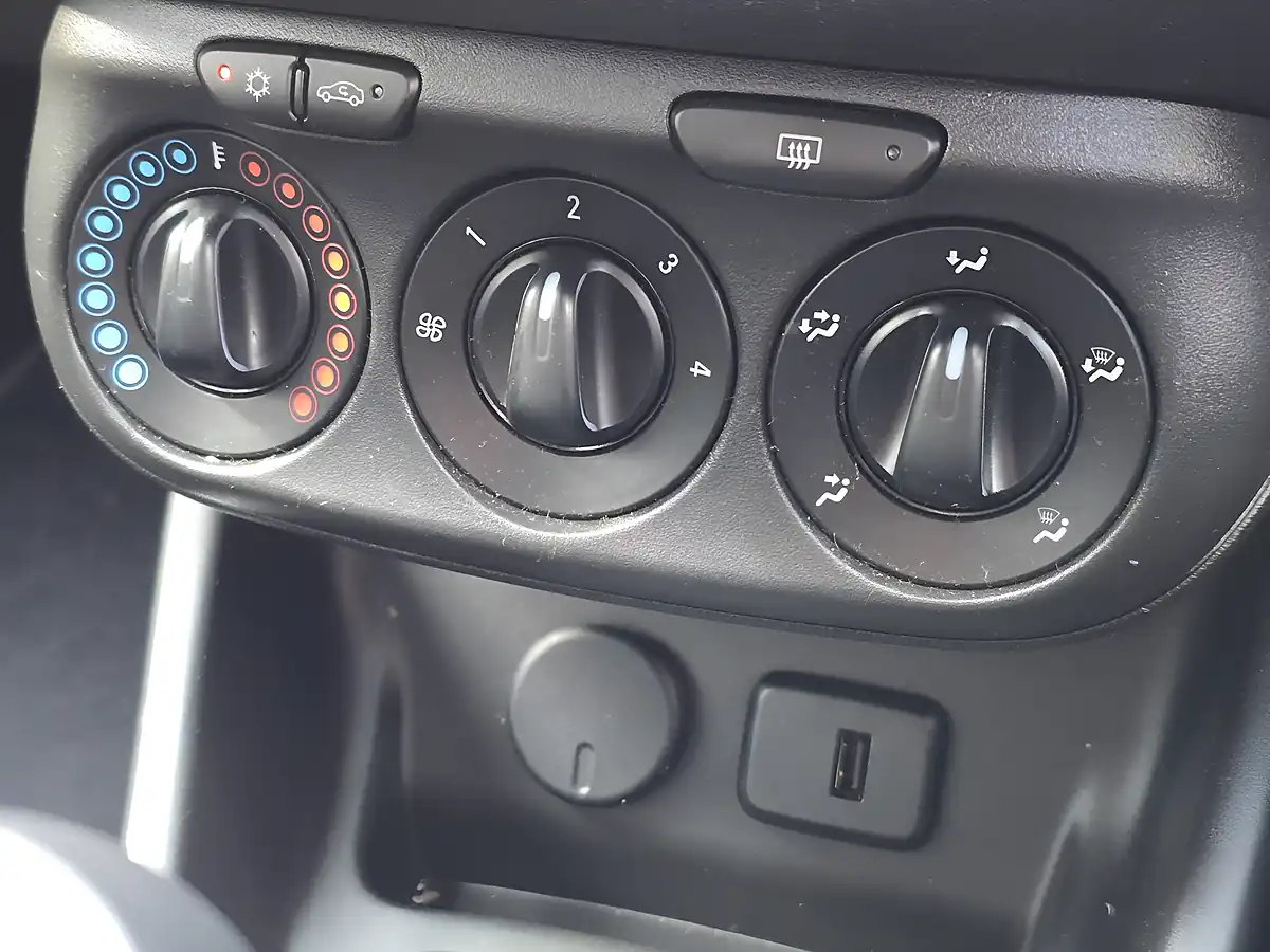 Used 2018 Vauxhall Corsa Energy Red - Interior and Exterior details 12