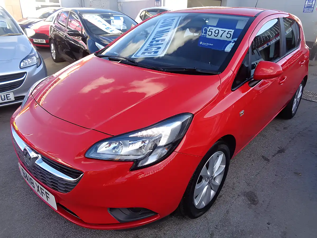 Used 2018 Vauxhall Corsa Energy Red - Interior and Exterior details 2