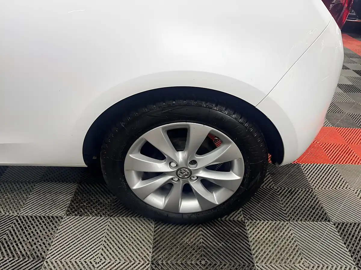 Used 2018 Vauxhall Corsa Energy White - Interior and Exterior details 13