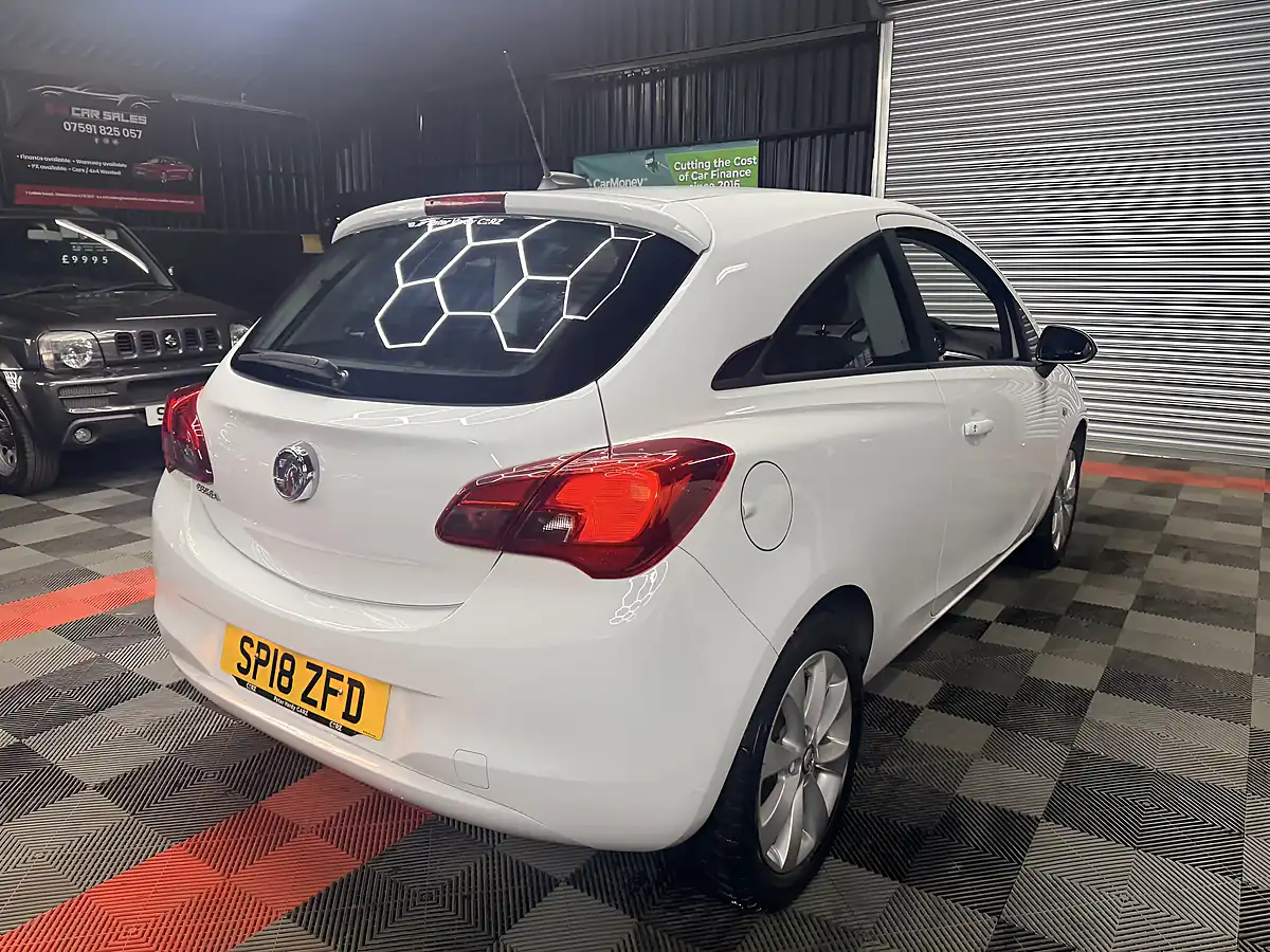 Used 2018 Vauxhall Corsa Energy White - Interior and Exterior details 4