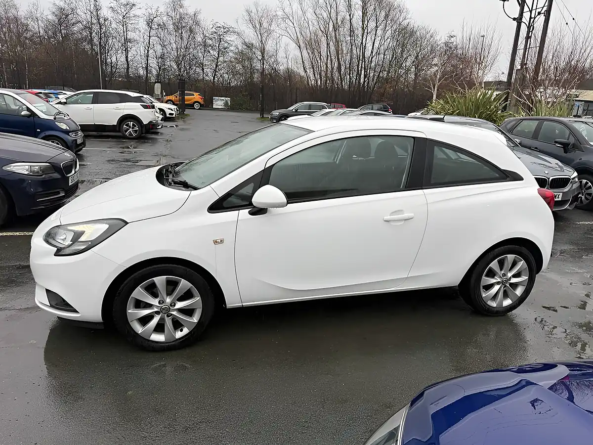 Used 2018 Vauxhall Corsa Energy White - Interior and Exterior details 19