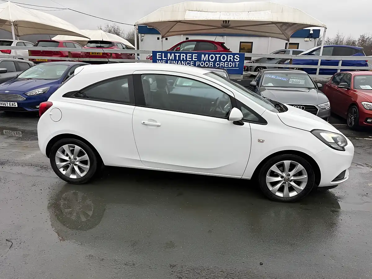 Used 2018 Vauxhall Corsa Energy White - Interior and Exterior details 6