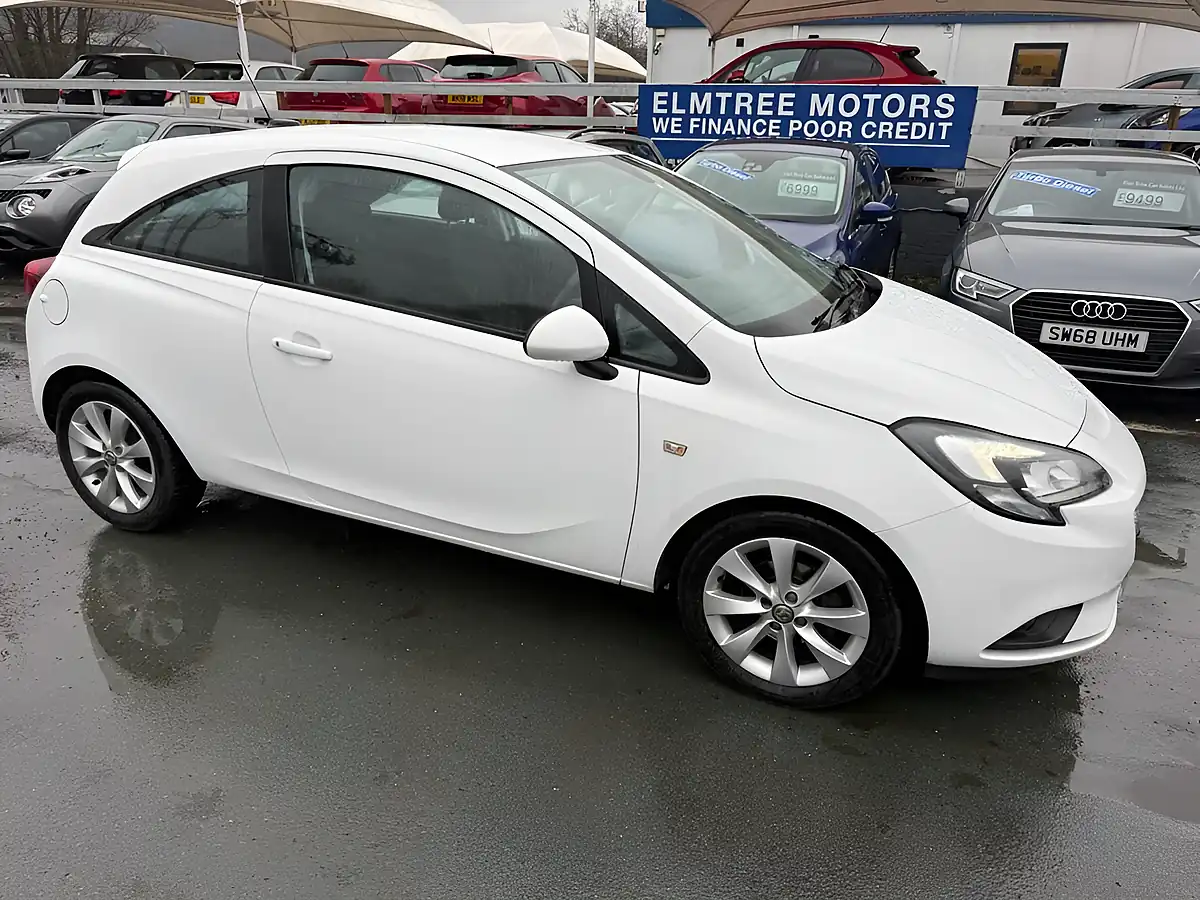 Used 2018 Vauxhall Corsa Energy White - Interior and Exterior details 9