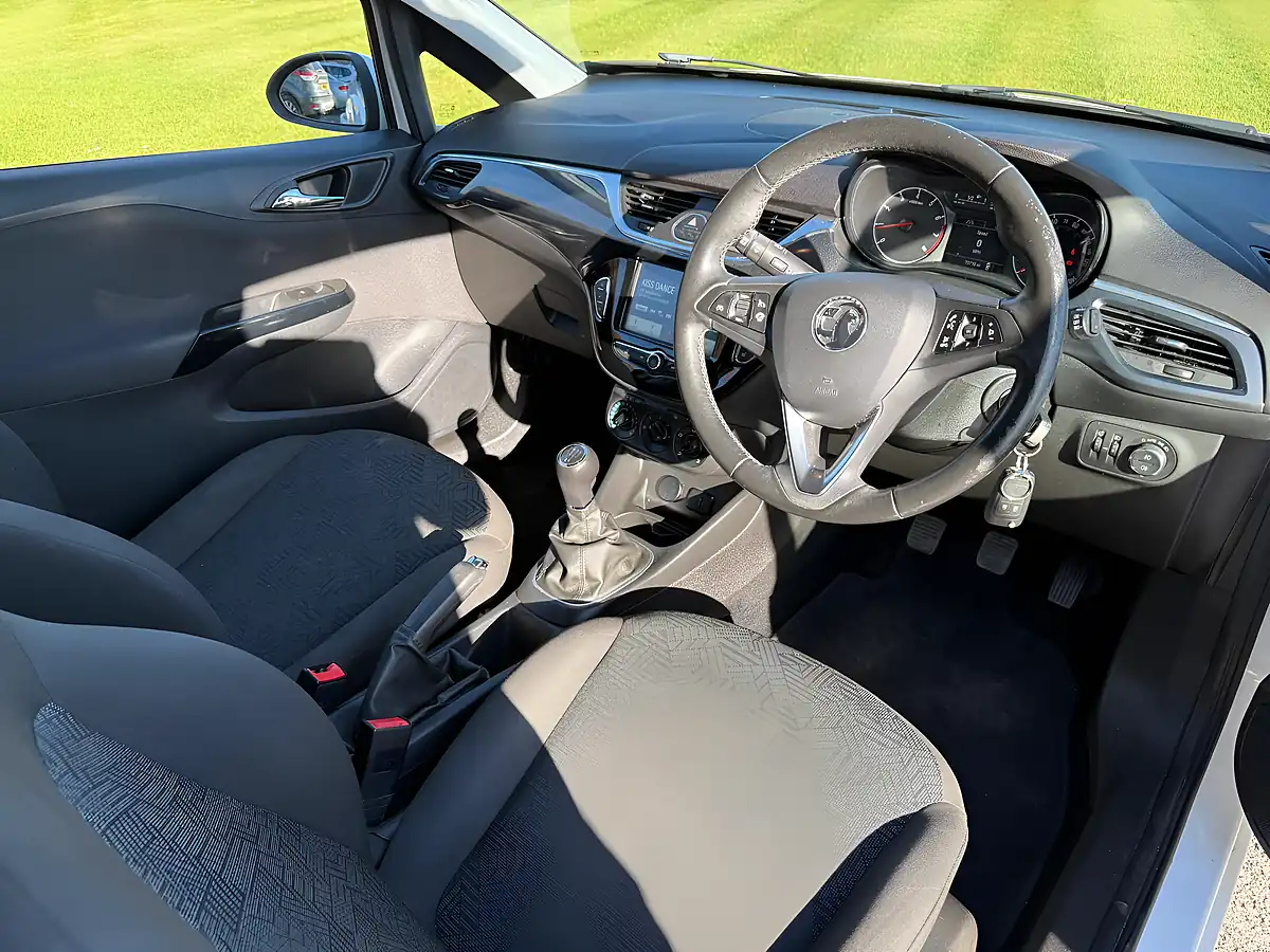 Used 2018 Vauxhall Corsa Energy (winter Pack) White - Interior and Exterior details 8