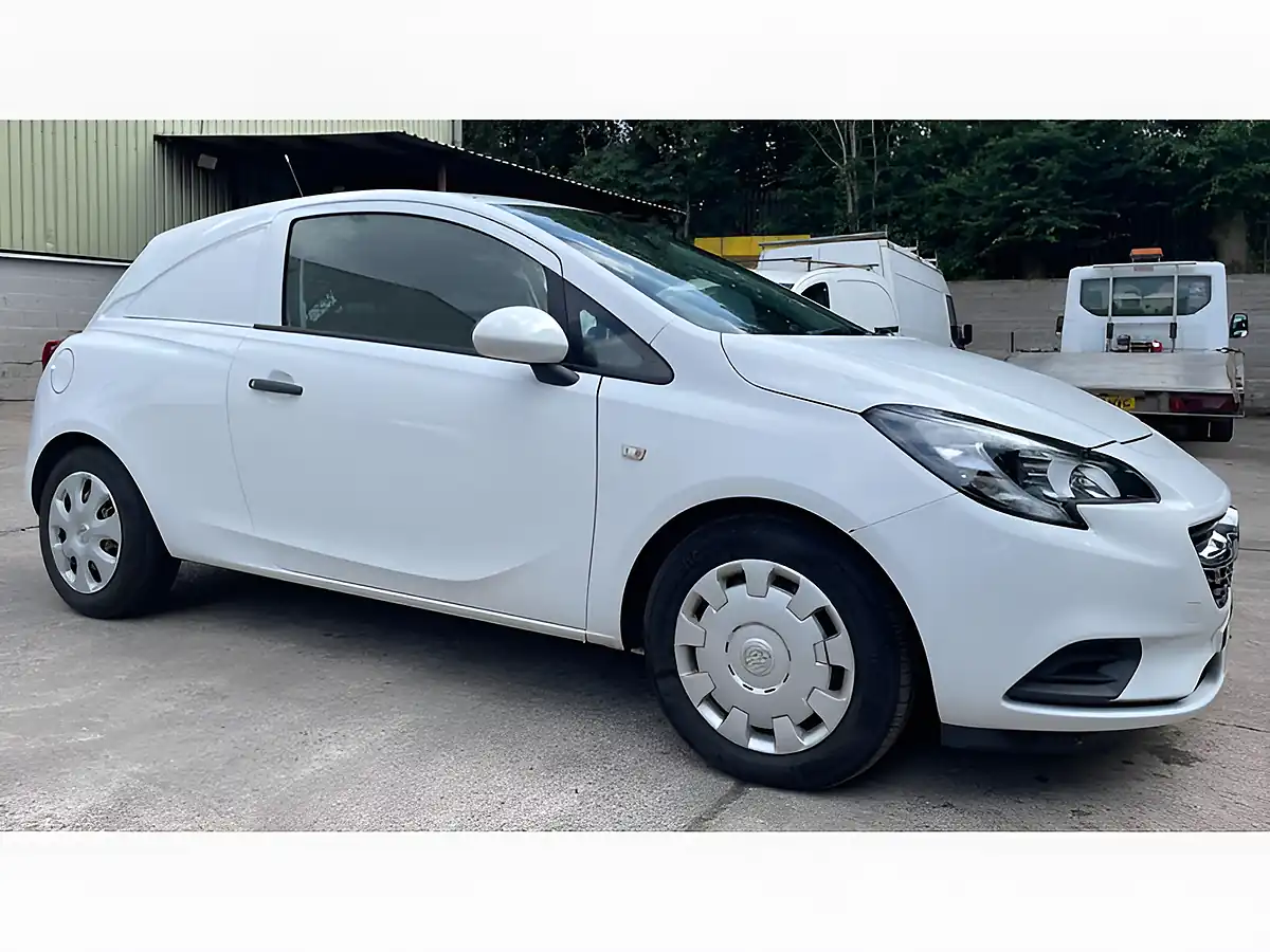 Used 2018 Vauxhall Corsa L1 H1 White - Interior and Exterior details 3