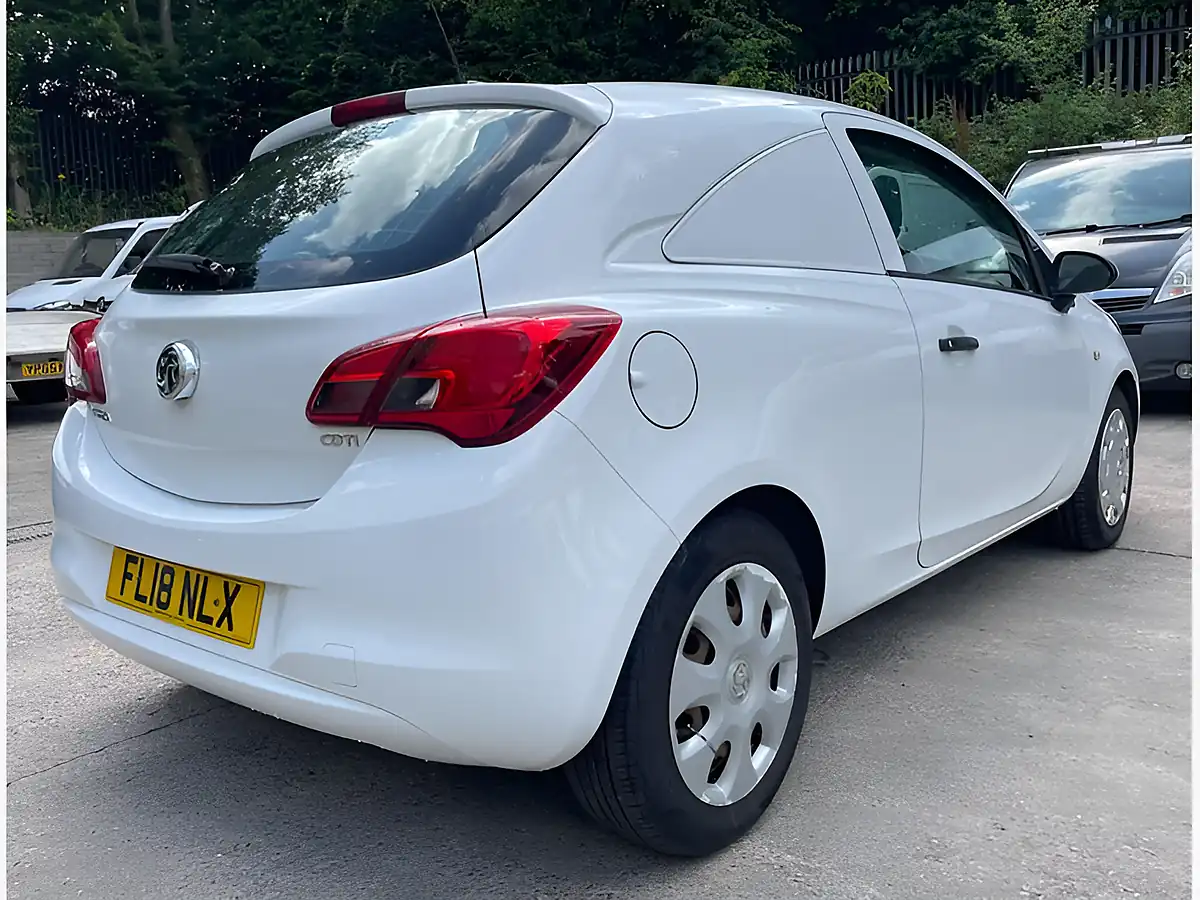 Used 2018 Vauxhall Corsa L1 H1 White - Interior and Exterior details 8