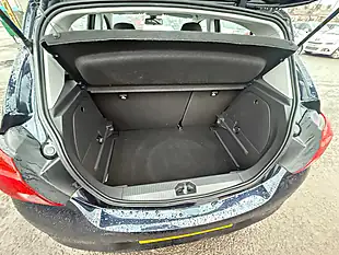 Used 2018 Vauxhall Corsa Se Nav Blue - Interior and Exterior details 13