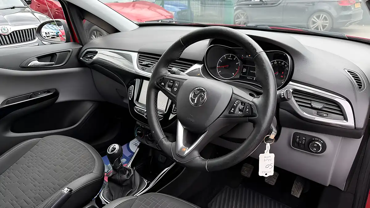 Used 2018 Vauxhall Corsa Se Red - Interior and Exterior details 13