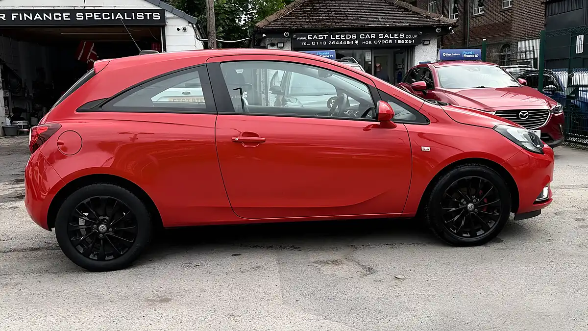 Used 2018 Vauxhall Corsa Se Red - Interior and Exterior details 2