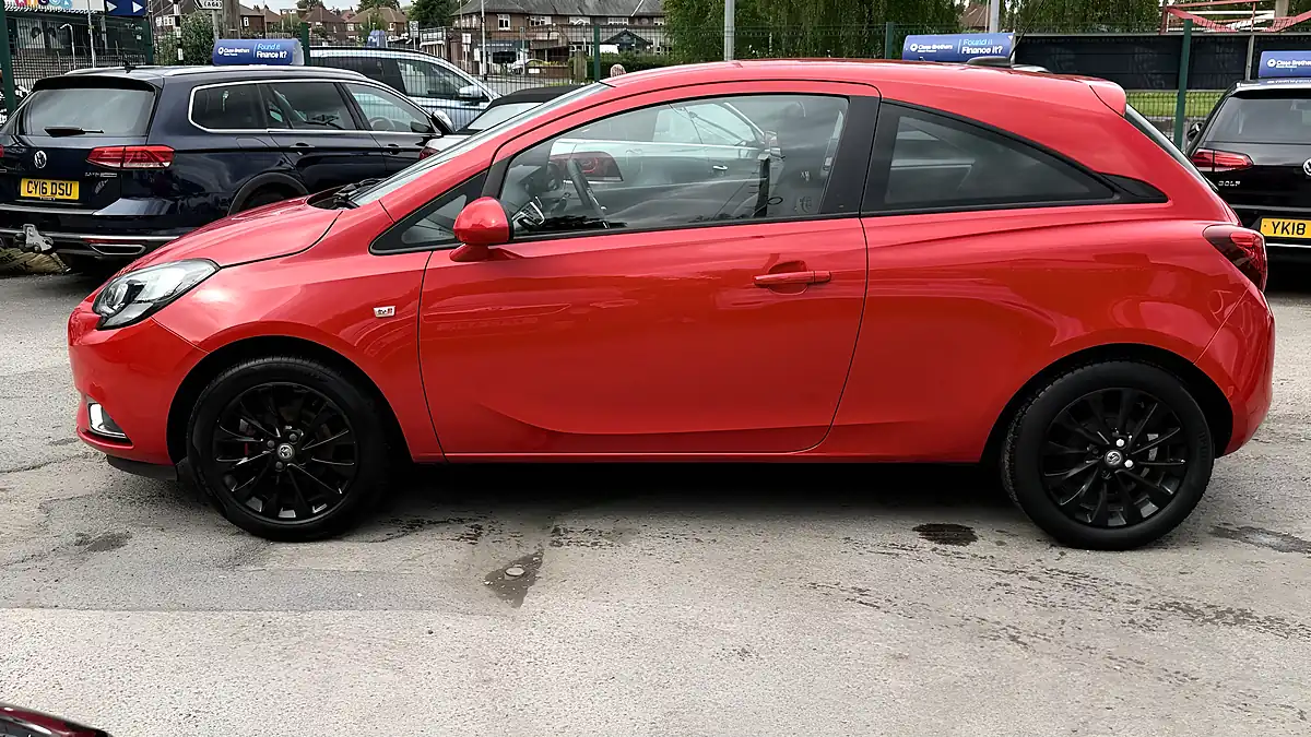 Used 2018 Vauxhall Corsa Se Red - Interior and Exterior details 6
