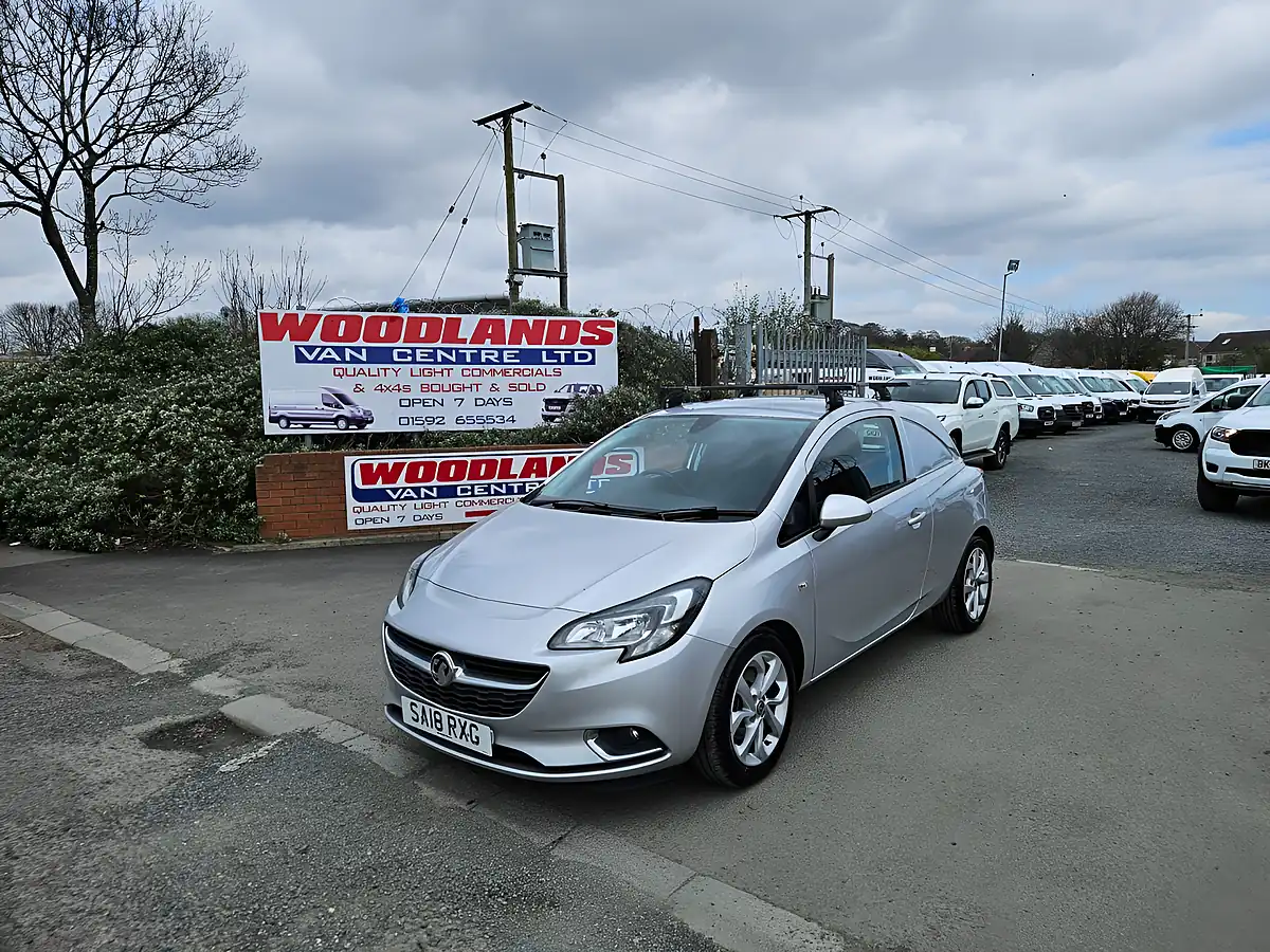 Used 2018 Vauxhall Corsa Sportive Silver - Interior and Exterior details 4