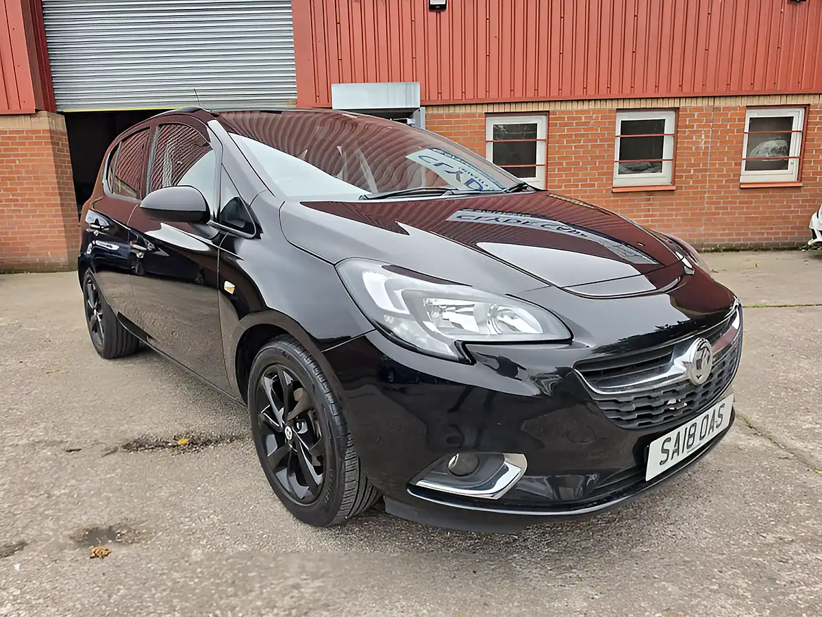 Used 2018 Vauxhall Corsa Sri Black - Front View