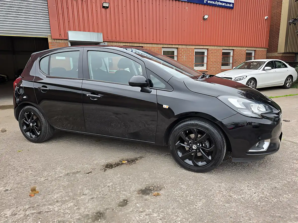 Used 2018 Vauxhall Corsa Sri Black - Interior and Exterior details 16