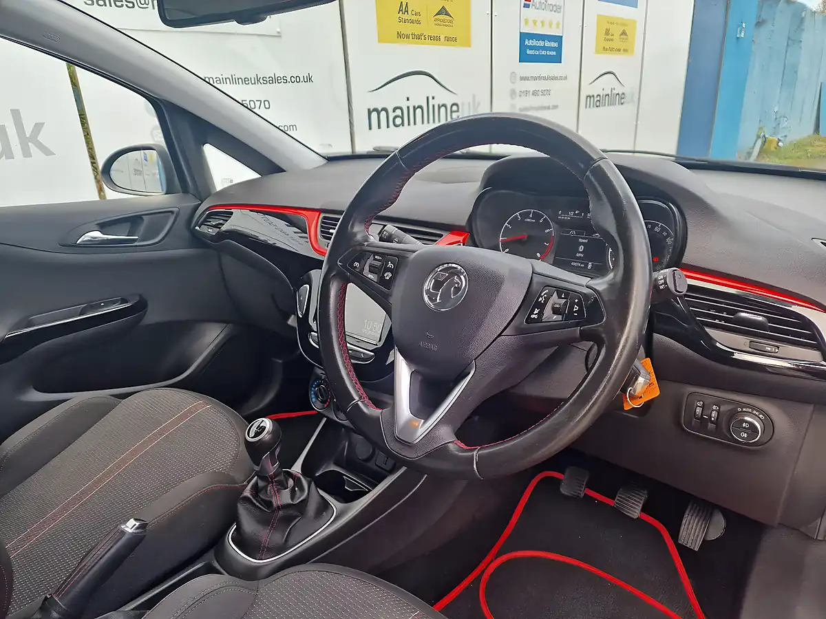 Used 2018 Vauxhall Corsa Sri Grey - Interior and Exterior details 15