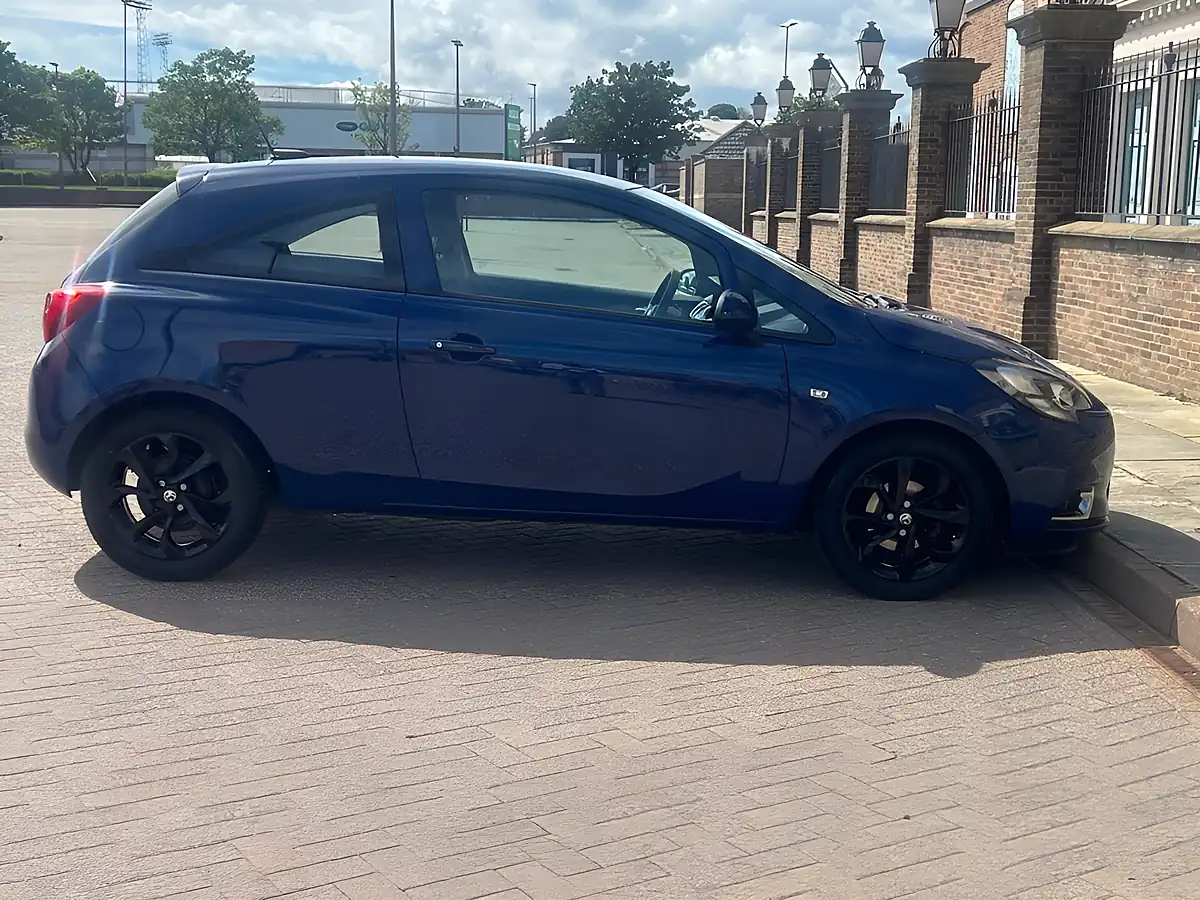 Used 2018 Vauxhall Corsa Sri Nav Blue - Interior and Exterior details 19