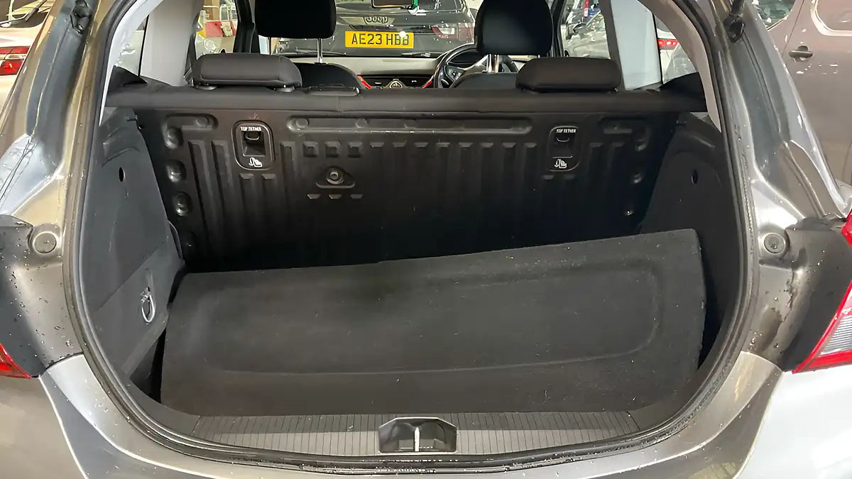Used 2018 Vauxhall Corsa Sri Nav Grey - Interior and Exterior details 9