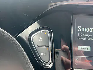 Used 2018 Vauxhall Corsa Sri Nav White - Interior and Exterior details 17