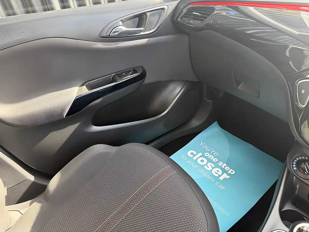 Used 2018 Vauxhall Corsa Sri Vx Line Silver - Interior and Exterior details 17