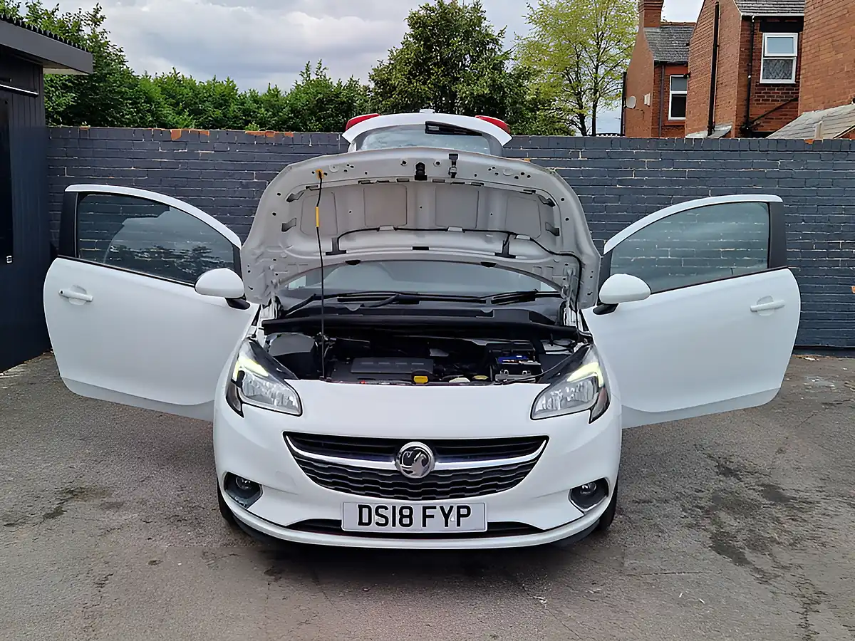 Used 2018 Vauxhall Corsa Sri White - Interior and Exterior details 10