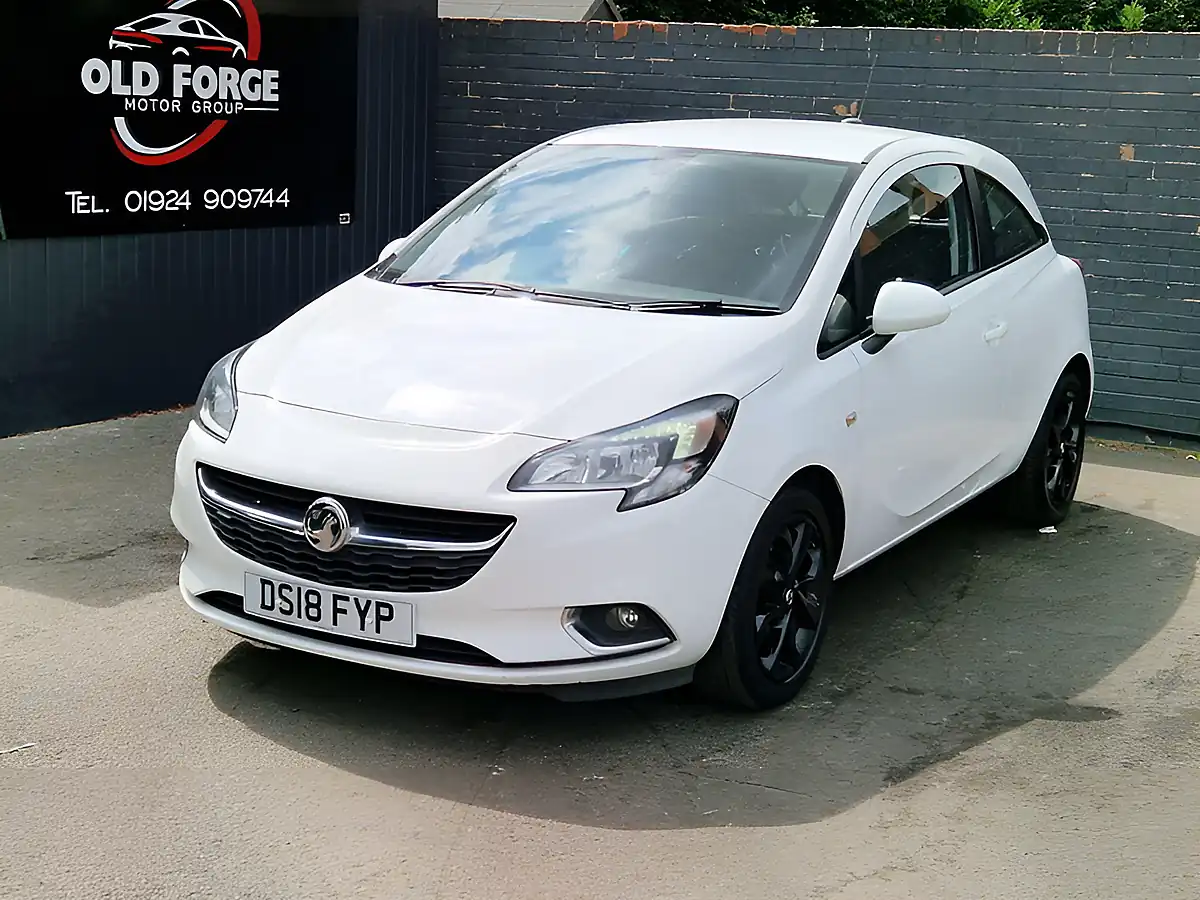 Used 2018 Vauxhall Corsa Sri White - Interior and Exterior details 5