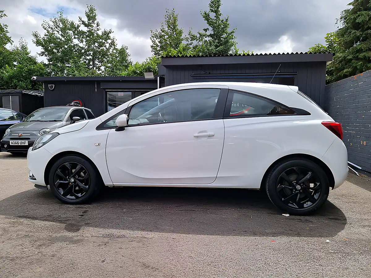 Used 2018 Vauxhall Corsa Sri White - Interior and Exterior details 6