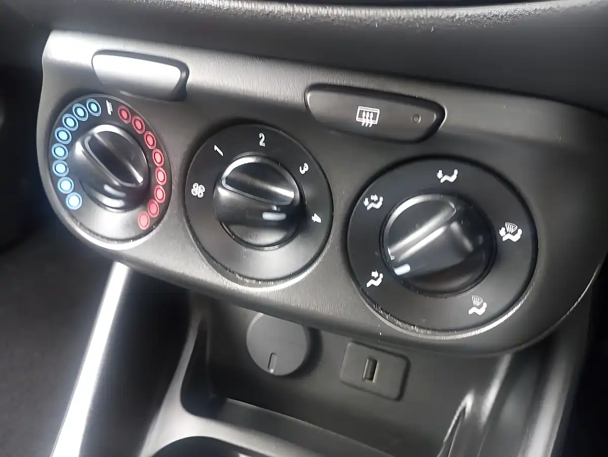 Used 2018 Vauxhall Corsa Sting Grey - Interior and Exterior details 17