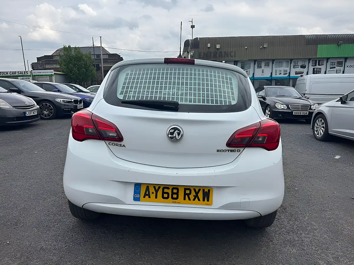 Used 2018 Vauxhall Corsa Van Ecoflex White - Interior and Exterior details 10