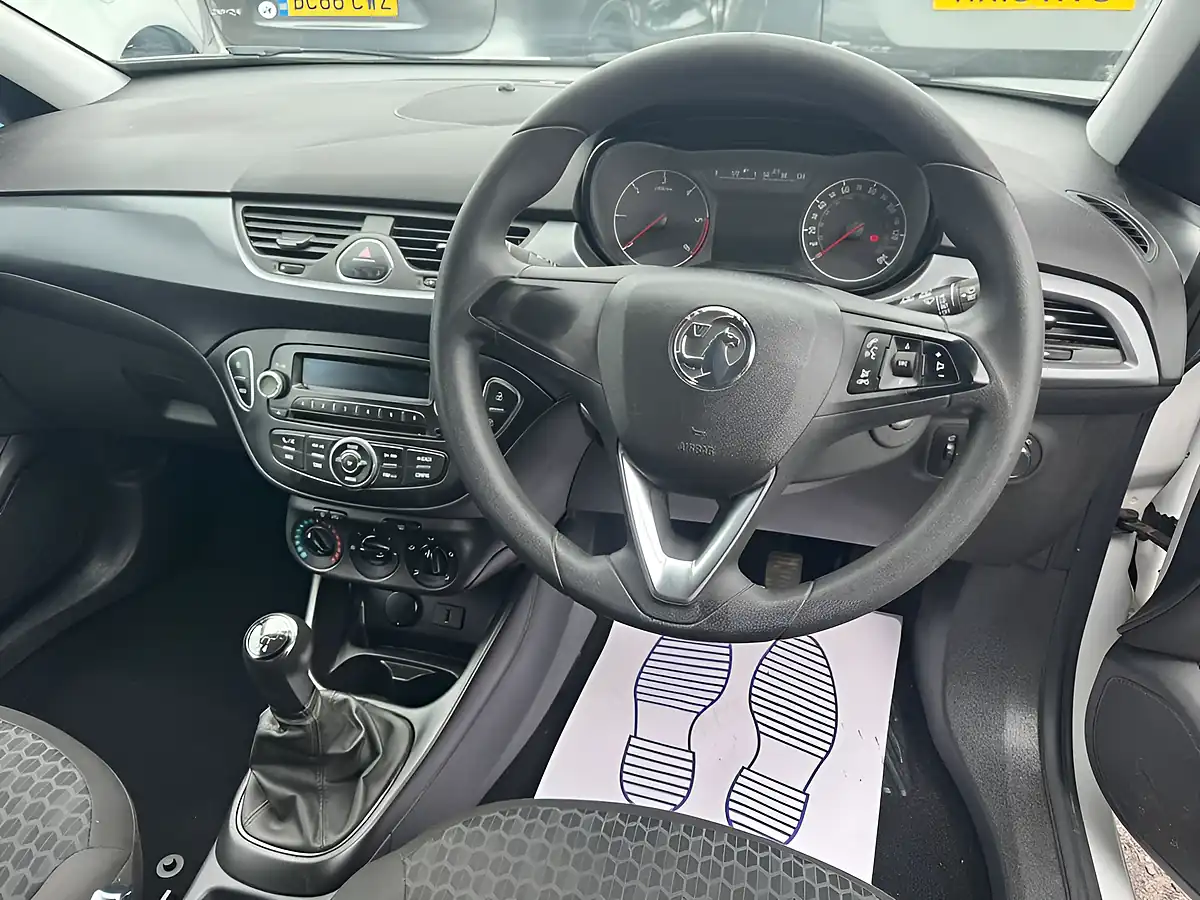 Used 2018 Vauxhall Corsa Van Ecoflex White - Interior and Exterior details 6