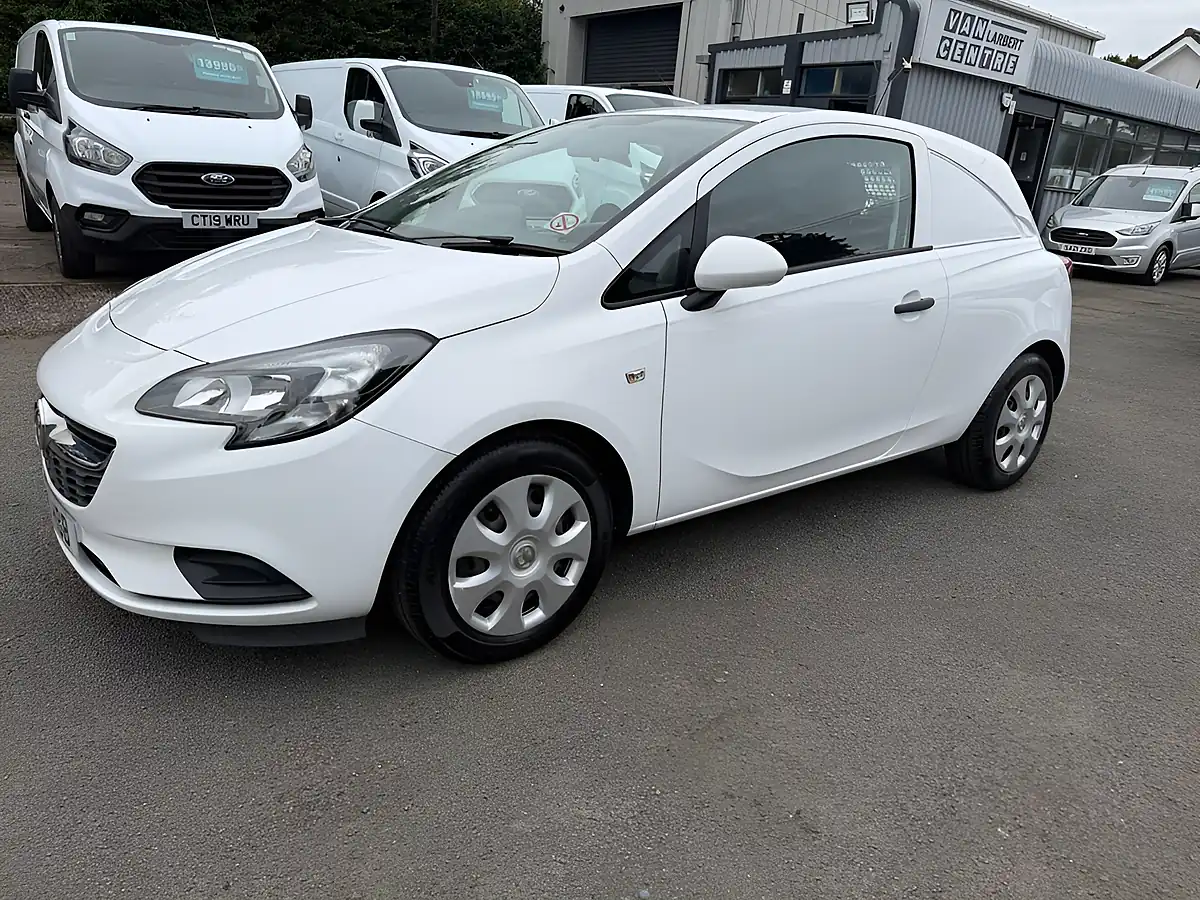 Used 2018 Vauxhall Corsa Van Ecoflex White - Interior and Exterior details 10