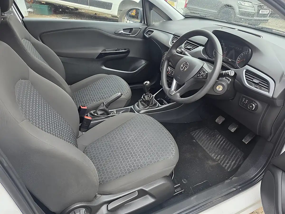 Used 2018 Vauxhall Corsa Van Ecoflex White - Interior and Exterior details 13