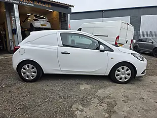 Used 2018 Vauxhall Corsa Van Ecoflex White - Interior and Exterior details 8