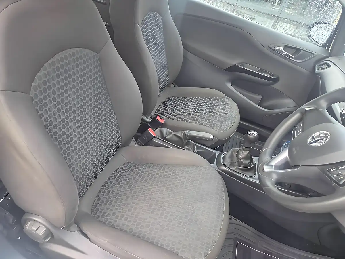 Used 2018 Vauxhall Corsa Van L1 H1 White - Interior and Exterior details 14