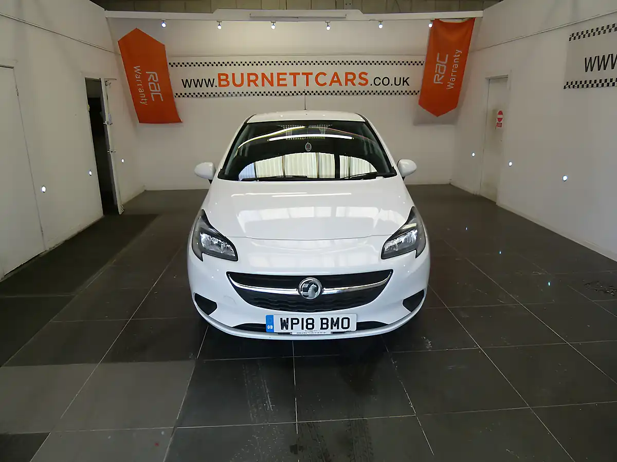 Used 2018 Vauxhall Corsa White - Interior and Exterior details 4