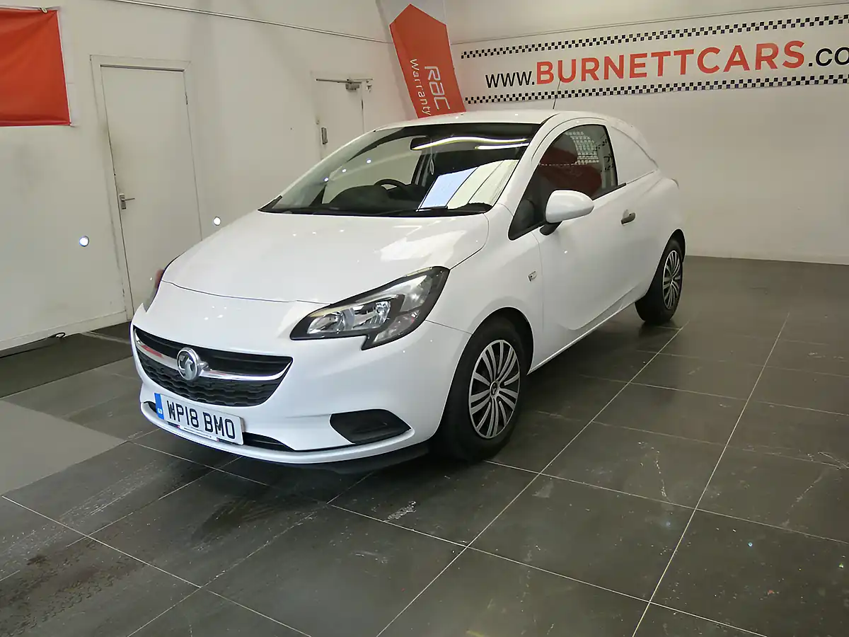 Used 2018 Vauxhall Corsa White - Interior and Exterior details 5